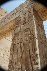 Medinet-Habu-ankh-nemes-Egypt